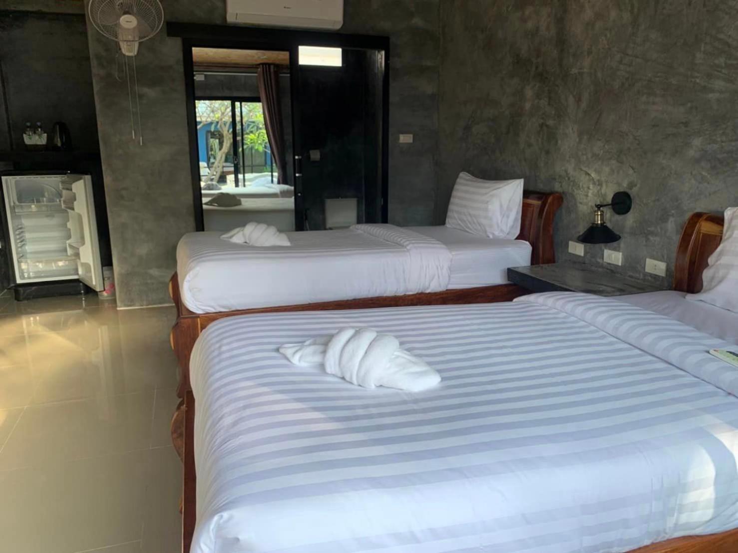 Fisherman Resort At Sam Roi Yot Baanphakrimlay Екстериор снимка